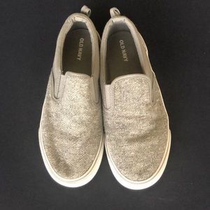 Old navy boys slip in sneakers